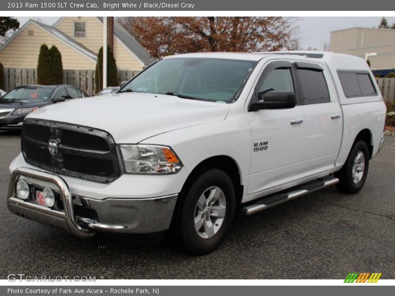 Bright White / Black/Diesel Gray 2013 Ram 1500 SLT Crew Cab
