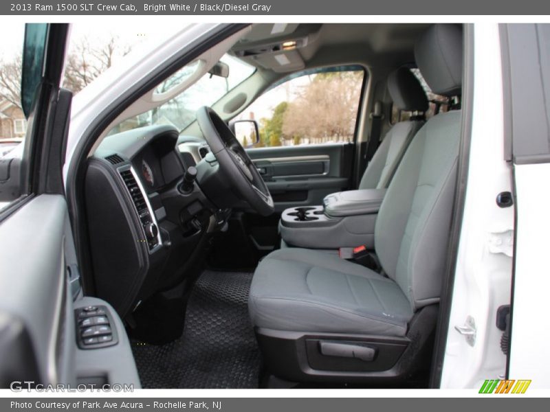 Bright White / Black/Diesel Gray 2013 Ram 1500 SLT Crew Cab