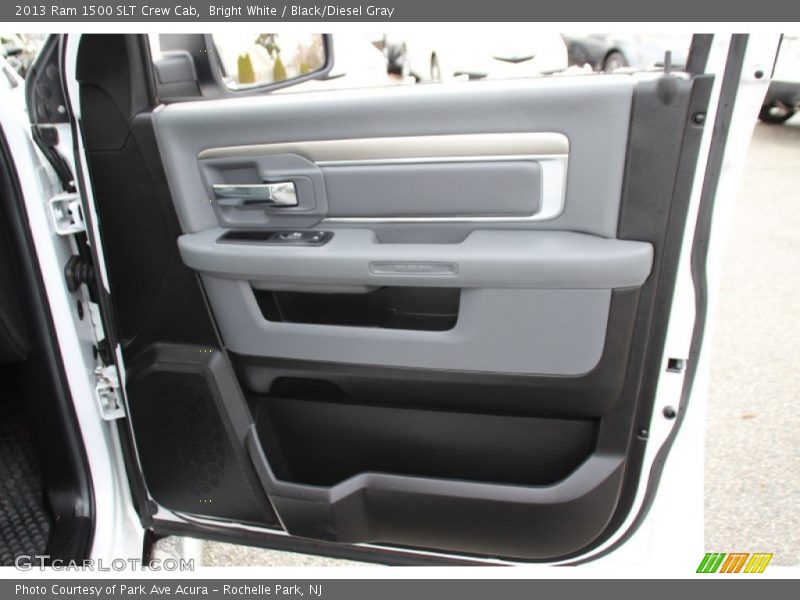 Bright White / Black/Diesel Gray 2013 Ram 1500 SLT Crew Cab