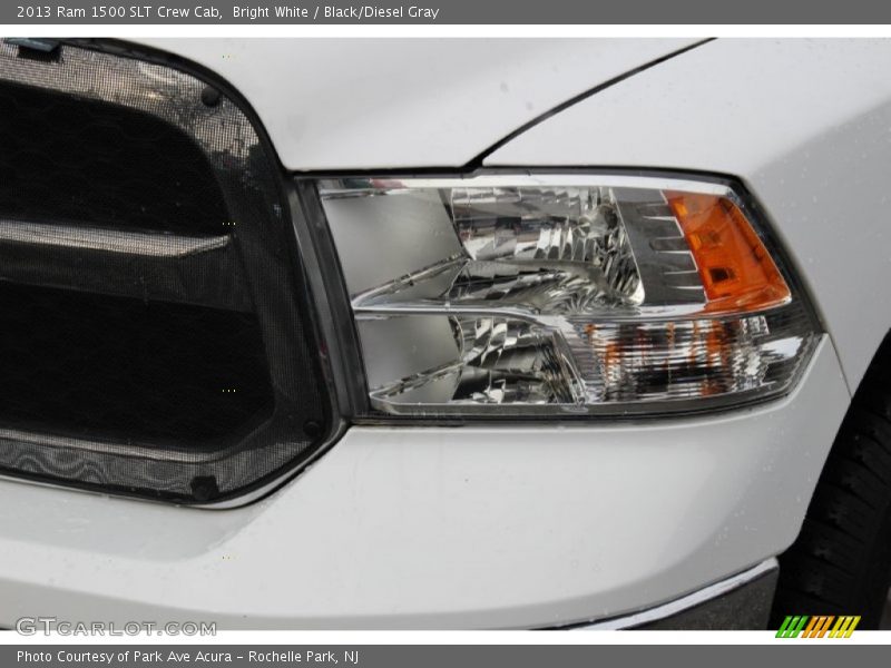 Bright White / Black/Diesel Gray 2013 Ram 1500 SLT Crew Cab