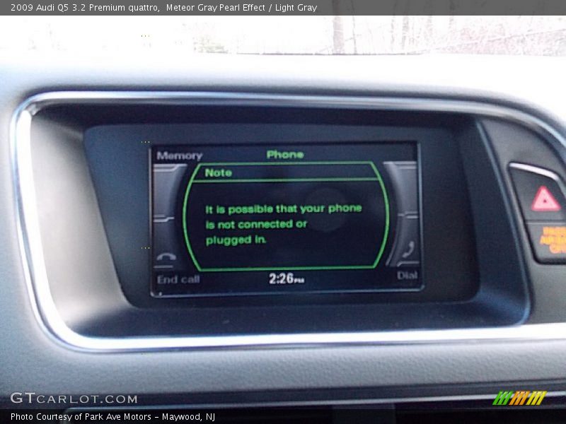 Meteor Gray Pearl Effect / Light Gray 2009 Audi Q5 3.2 Premium quattro