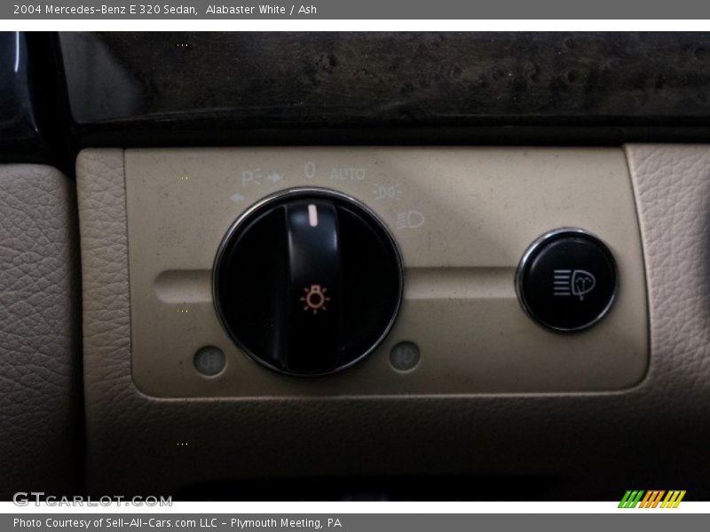 Alabaster White / Ash 2004 Mercedes-Benz E 320 Sedan