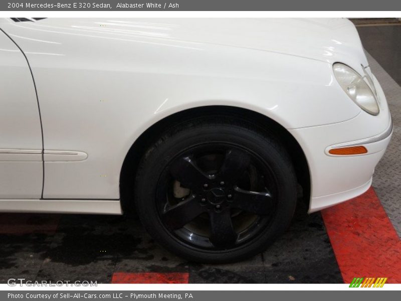 Alabaster White / Ash 2004 Mercedes-Benz E 320 Sedan