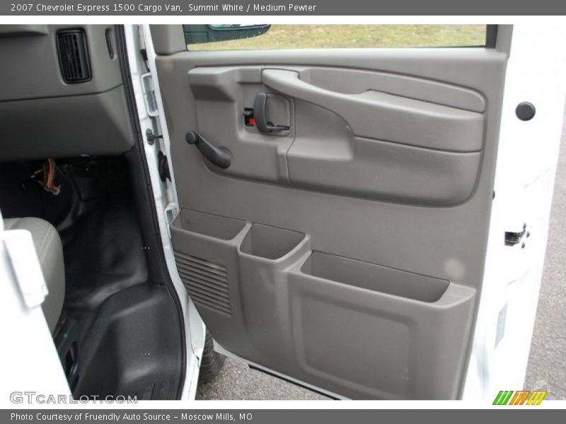 Summit White / Medium Pewter 2007 Chevrolet Express 1500 Cargo Van