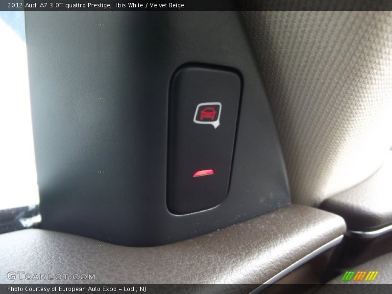 Ibis White / Velvet Beige 2012 Audi A7 3.0T quattro Prestige