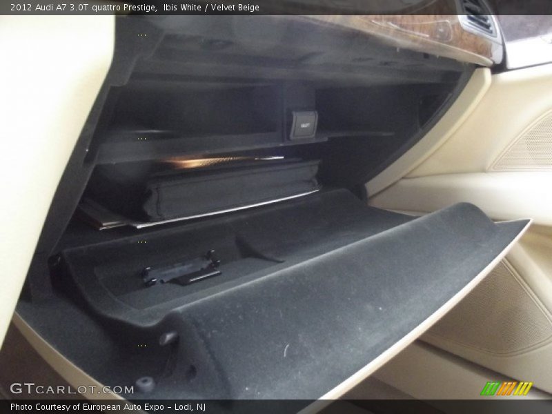 Ibis White / Velvet Beige 2012 Audi A7 3.0T quattro Prestige
