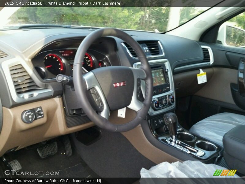 White Diamond Tricoat / Dark Cashmere 2015 GMC Acadia SLT