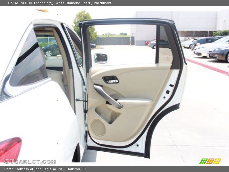 White Diamond Pearl / Parchment 2015 Acura RDX Technology