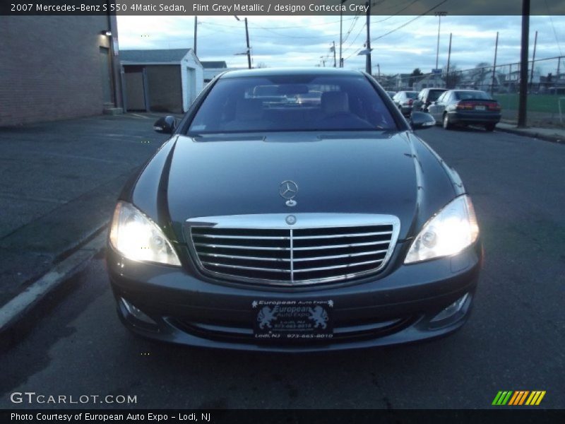 Flint Grey Metallic / designo Corteccia Grey 2007 Mercedes-Benz S 550 4Matic Sedan