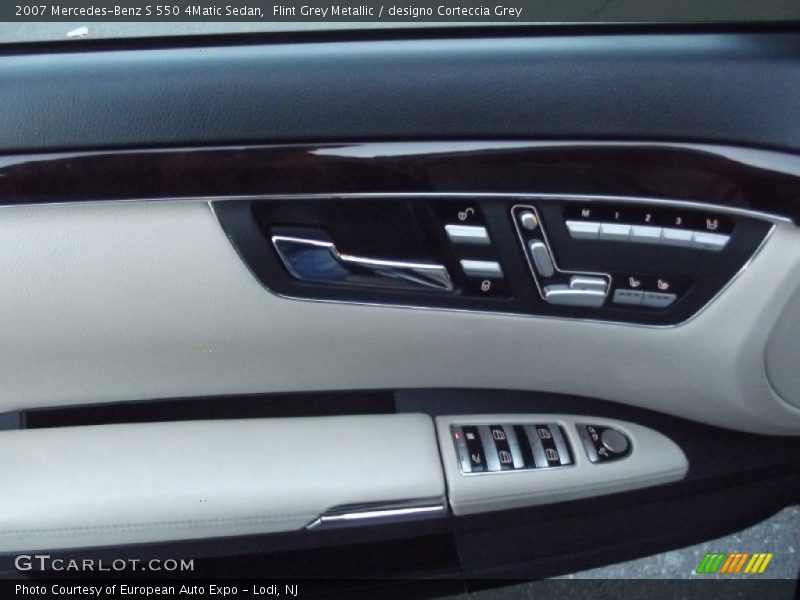 Flint Grey Metallic / designo Corteccia Grey 2007 Mercedes-Benz S 550 4Matic Sedan
