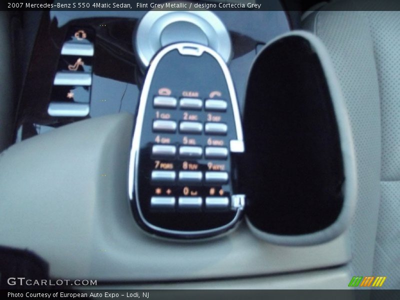 Flint Grey Metallic / designo Corteccia Grey 2007 Mercedes-Benz S 550 4Matic Sedan