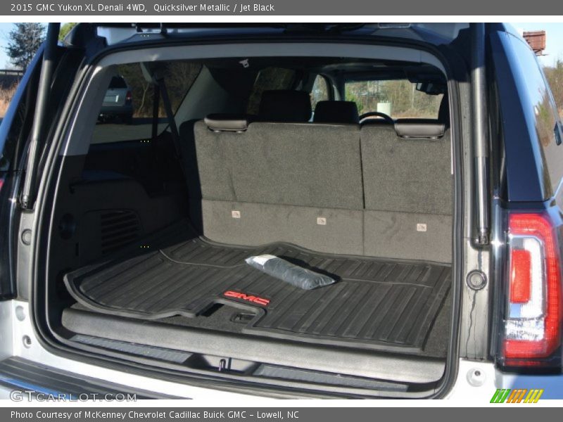 Quicksilver Metallic / Jet Black 2015 GMC Yukon XL Denali 4WD