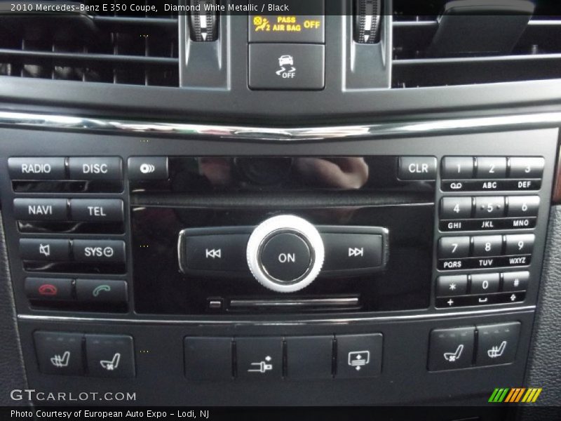 Diamond White Metallic / Black 2010 Mercedes-Benz E 350 Coupe