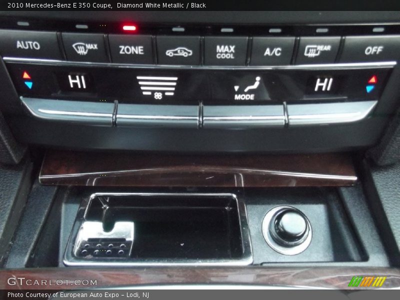 Diamond White Metallic / Black 2010 Mercedes-Benz E 350 Coupe
