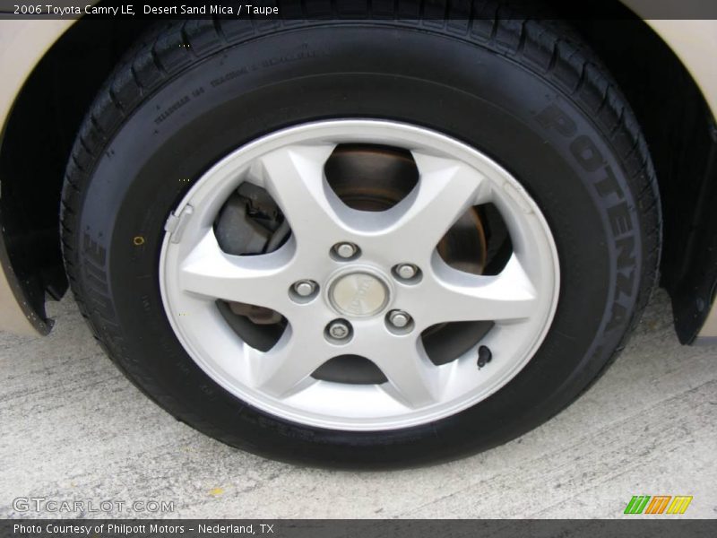 Desert Sand Mica / Taupe 2006 Toyota Camry LE