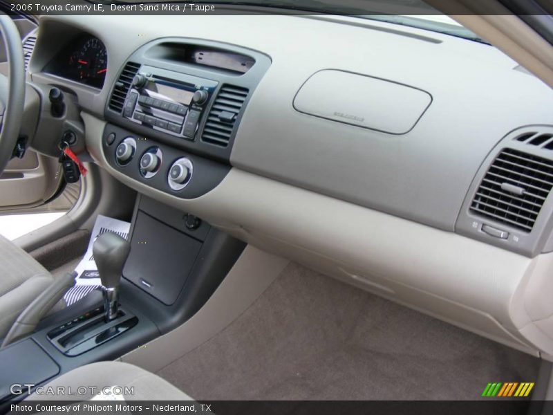 Desert Sand Mica / Taupe 2006 Toyota Camry LE