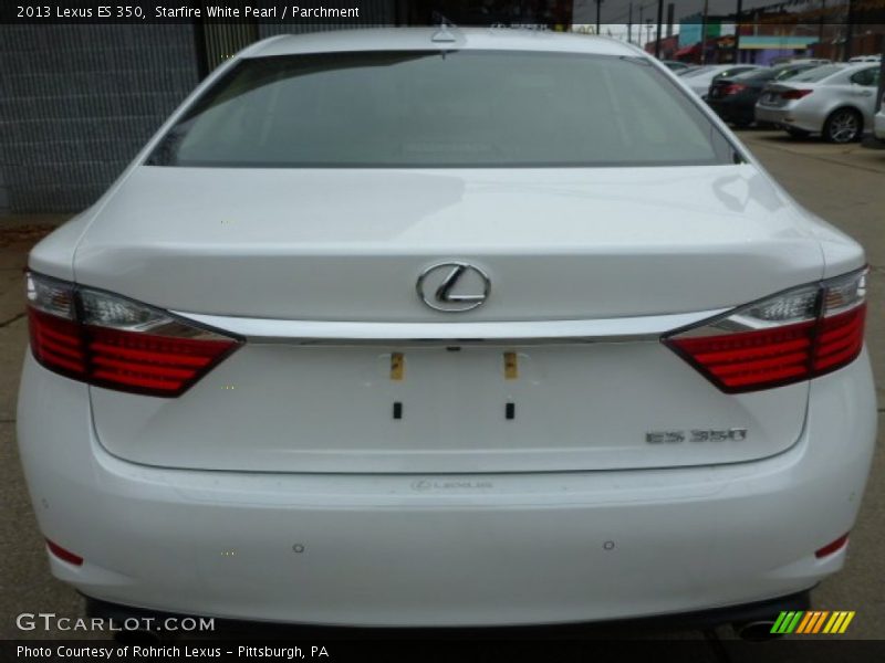 Starfire White Pearl / Parchment 2013 Lexus ES 350