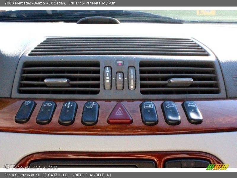 Brilliant Silver Metallic / Ash 2000 Mercedes-Benz S 430 Sedan