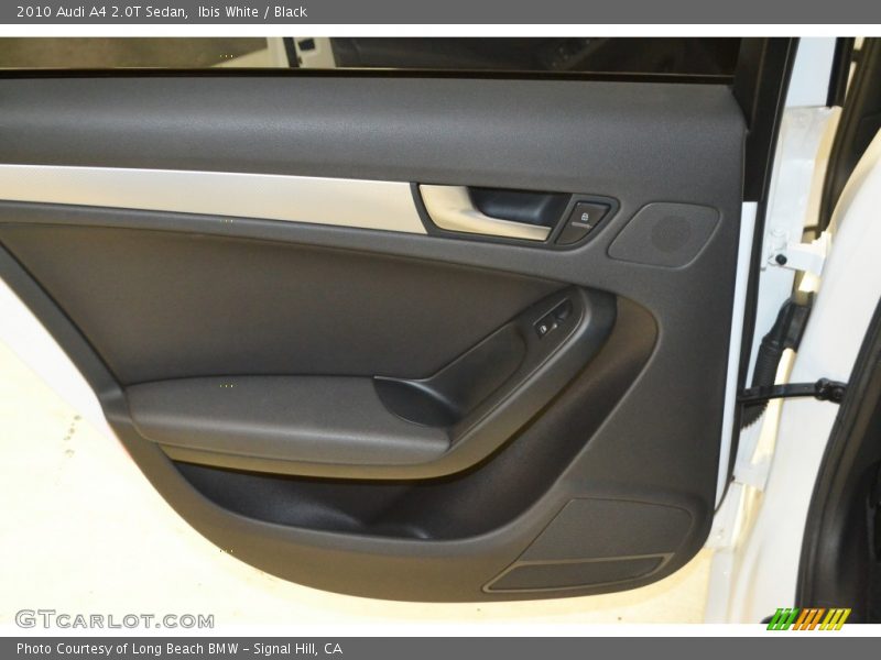 Ibis White / Black 2010 Audi A4 2.0T Sedan