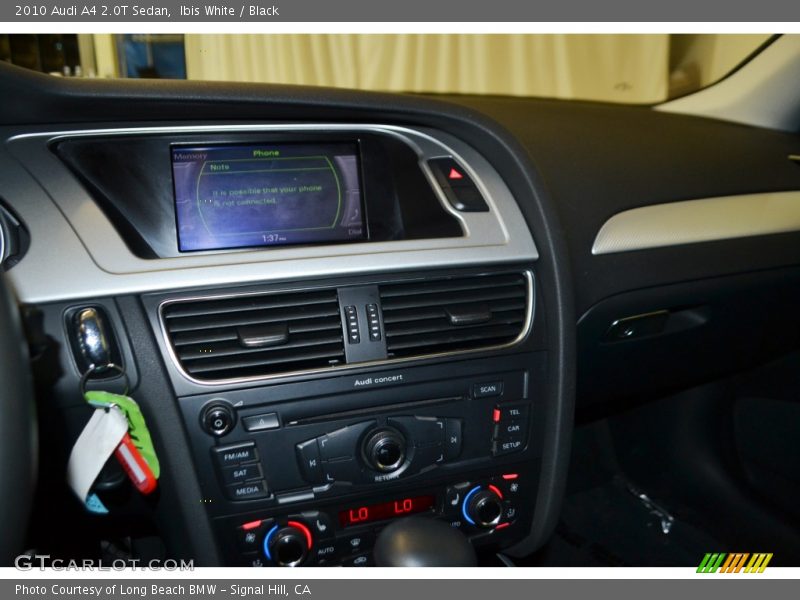 Ibis White / Black 2010 Audi A4 2.0T Sedan