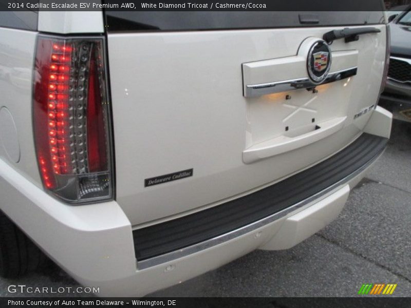 White Diamond Tricoat / Cashmere/Cocoa 2014 Cadillac Escalade ESV Premium AWD