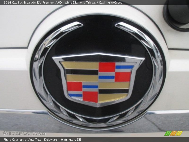 White Diamond Tricoat / Cashmere/Cocoa 2014 Cadillac Escalade ESV Premium AWD