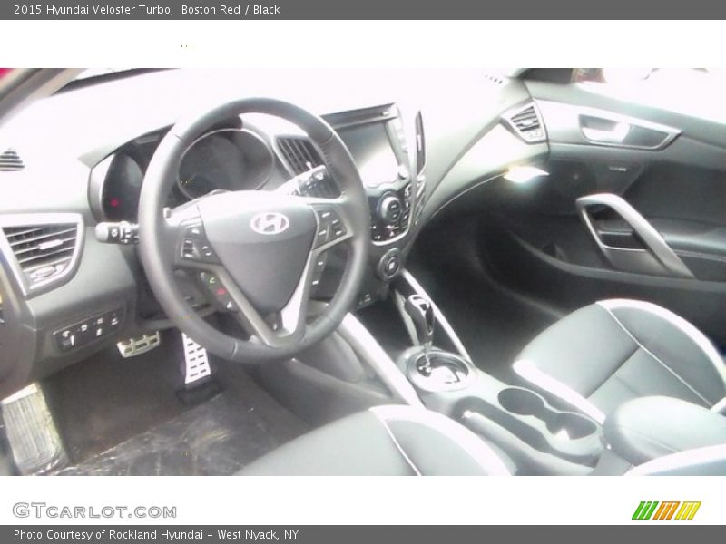 Boston Red / Black 2015 Hyundai Veloster Turbo