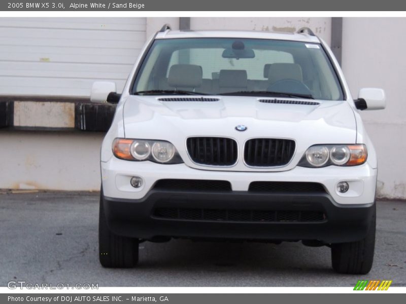 Alpine White / Sand Beige 2005 BMW X5 3.0i