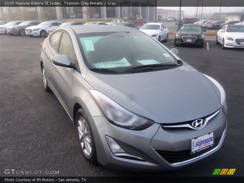 Titanium Gray Metallic / Gray 2015 Hyundai Elantra SE Sedan