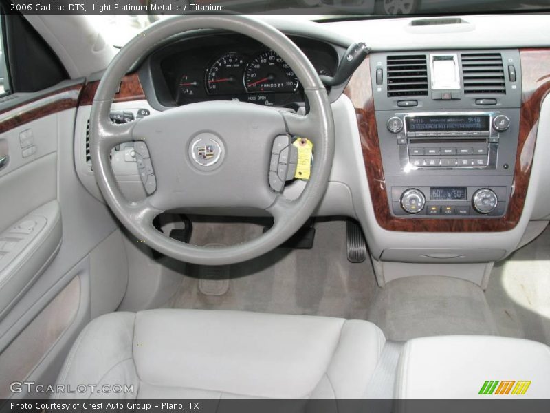 Light Platinum Metallic / Titanium 2006 Cadillac DTS