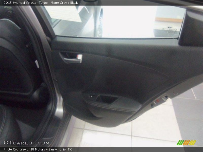 Matte Gray / Black 2015 Hyundai Veloster Turbo