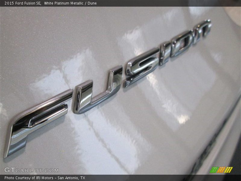 White Platinum Metallic / Dune 2015 Ford Fusion SE