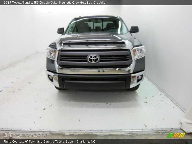 Magnetic Gray Metallic / Graphite 2015 Toyota Tundra SR5 Double Cab