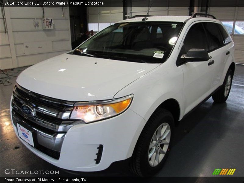 Oxford White / Medium Light Stone 2014 Ford Edge SE