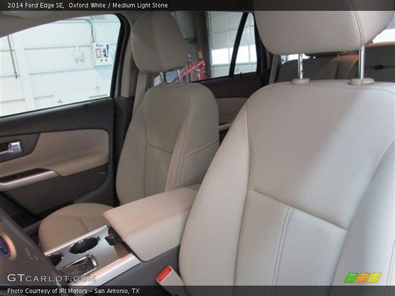 Oxford White / Medium Light Stone 2014 Ford Edge SE