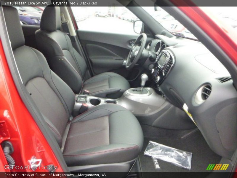  2015 Juke SV AWD Black/Red Interior