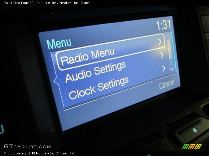 Oxford White / Medium Light Stone 2014 Ford Edge SE