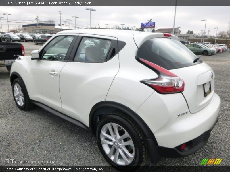 Pearl White / Black/Silver 2015 Nissan Juke S AWD