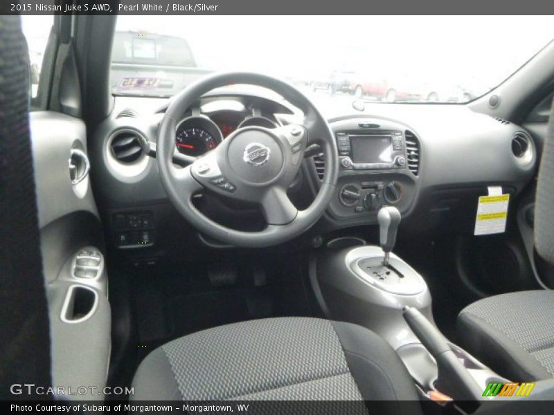 Pearl White / Black/Silver 2015 Nissan Juke S AWD