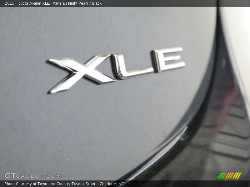 Parisian Night Pearl / Black 2015 Toyota Avalon XLE