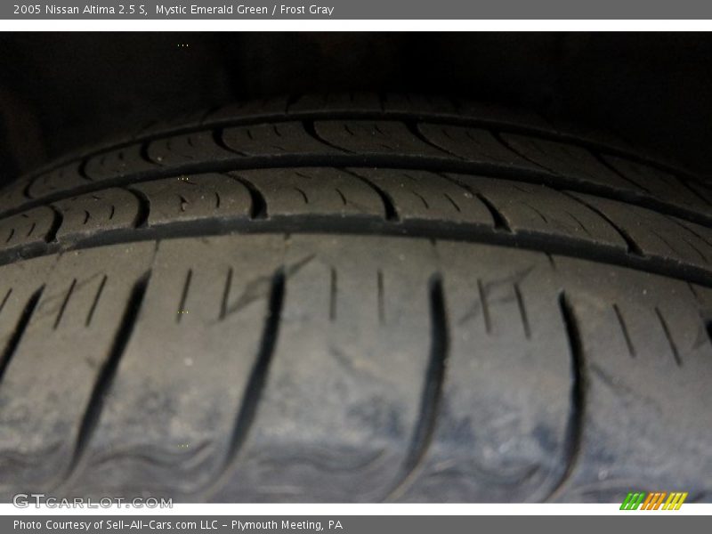 Mystic Emerald Green / Frost Gray 2005 Nissan Altima 2.5 S