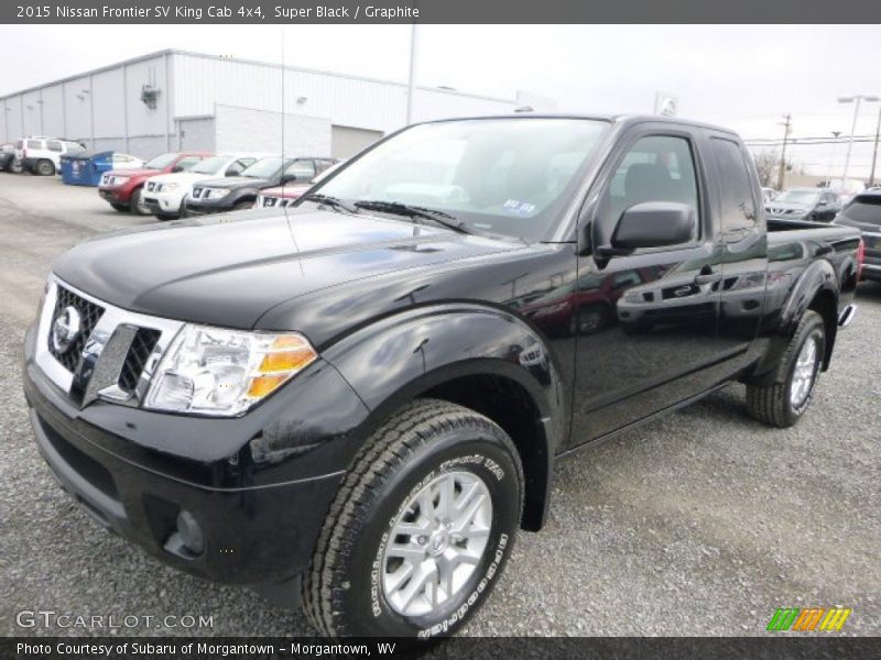Front 3/4 View of 2015 Frontier SV King Cab 4x4
