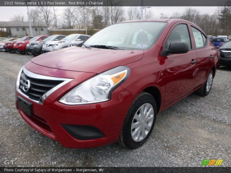 Front 3/4 View of 2015 Versa 1.6 S Plus Sedan