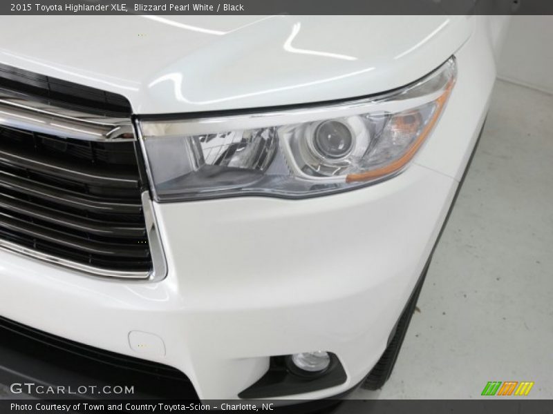 Blizzard Pearl White / Black 2015 Toyota Highlander XLE