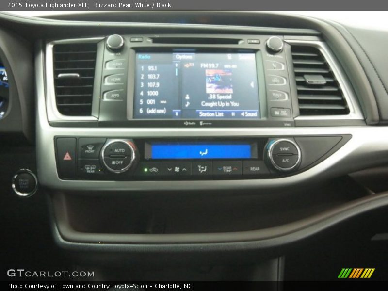 Blizzard Pearl White / Black 2015 Toyota Highlander XLE