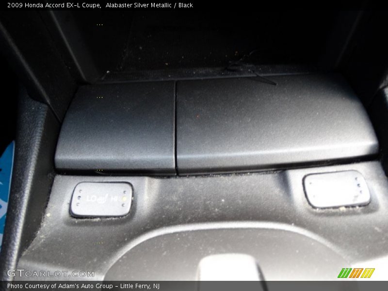 Alabaster Silver Metallic / Black 2009 Honda Accord EX-L Coupe