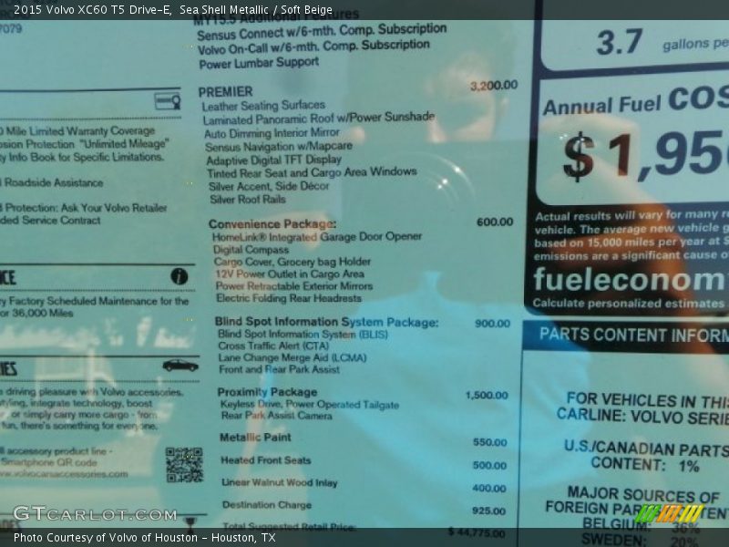 Sea Shell Metallic / Soft Beige 2015 Volvo XC60 T5 Drive-E