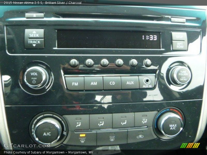 Brilliant Silver / Charcoal 2015 Nissan Altima 2.5 S