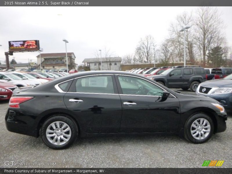 Super Black / Charcoal 2015 Nissan Altima 2.5 S