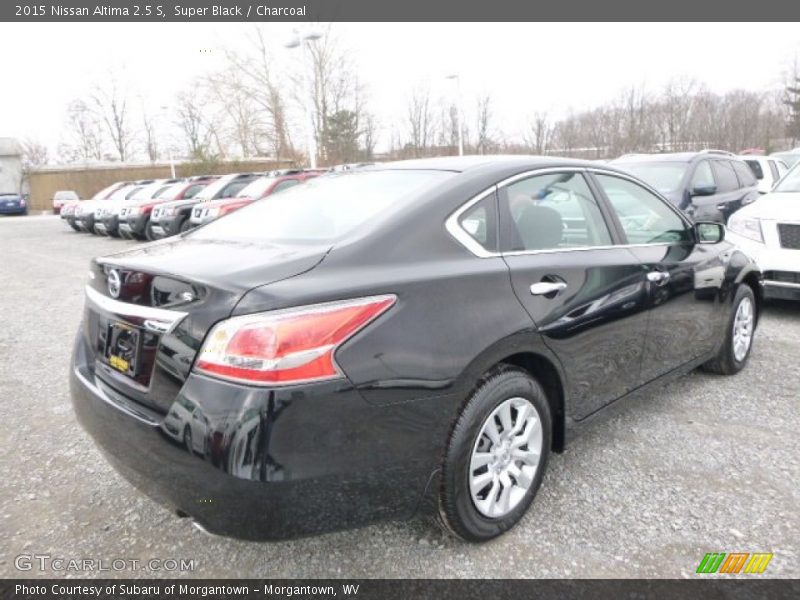Super Black / Charcoal 2015 Nissan Altima 2.5 S